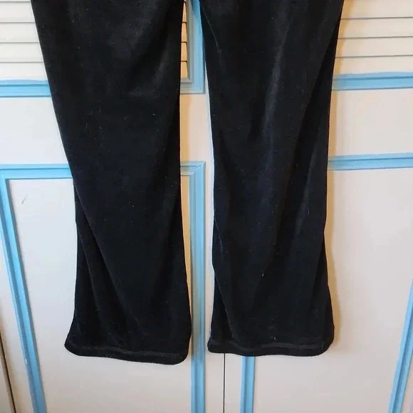 Hannah Jones New York Black Velour Pants - Picture 7 of 11